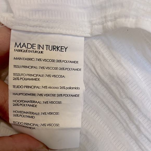 Club Monaco ruffle top blouse - Picture 4 of 4